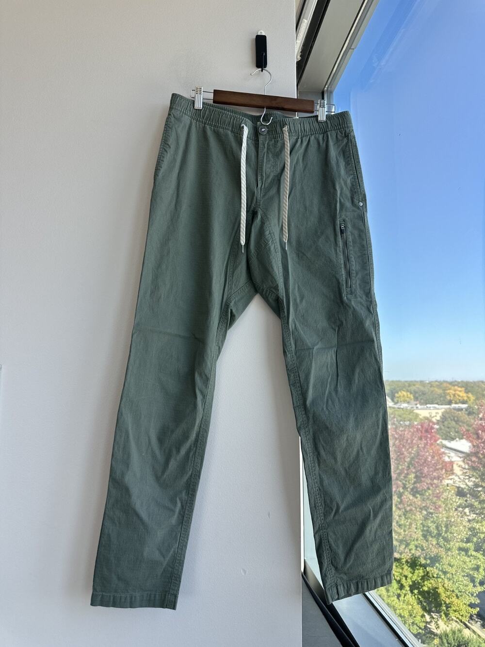 Vuori V412 Ripstop Pants Mens Drawstring Pockets Hiking Climbing Green Sz L